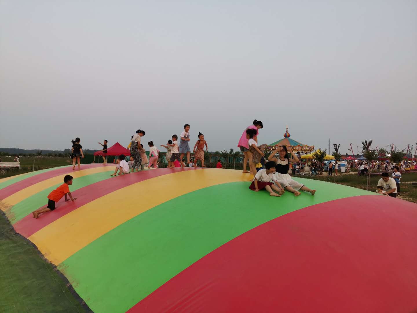 网红游乐设备为什么赚钱