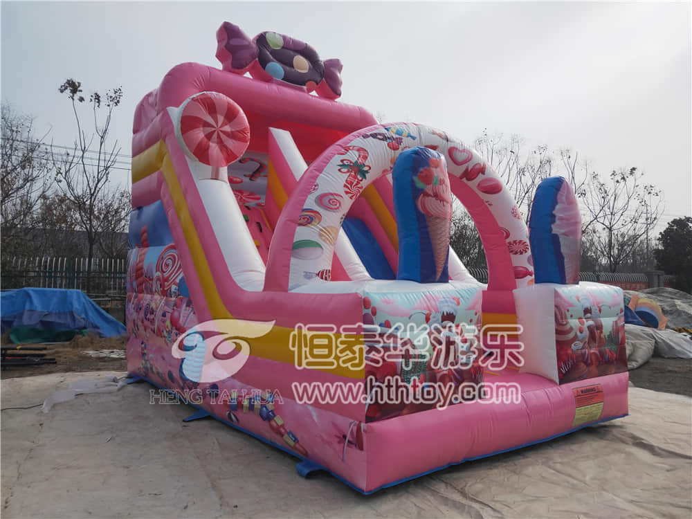 出口到俄罗斯的充气滑梯完工了