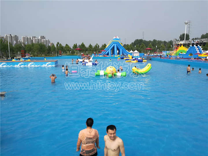 移动水上乐园选择这些场是不错的