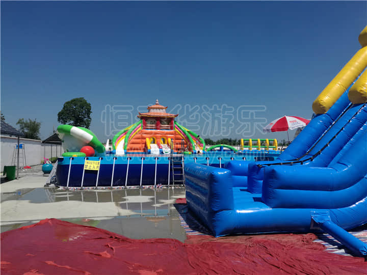 移动水上乐园的不同场地对应客户群体有什么区别