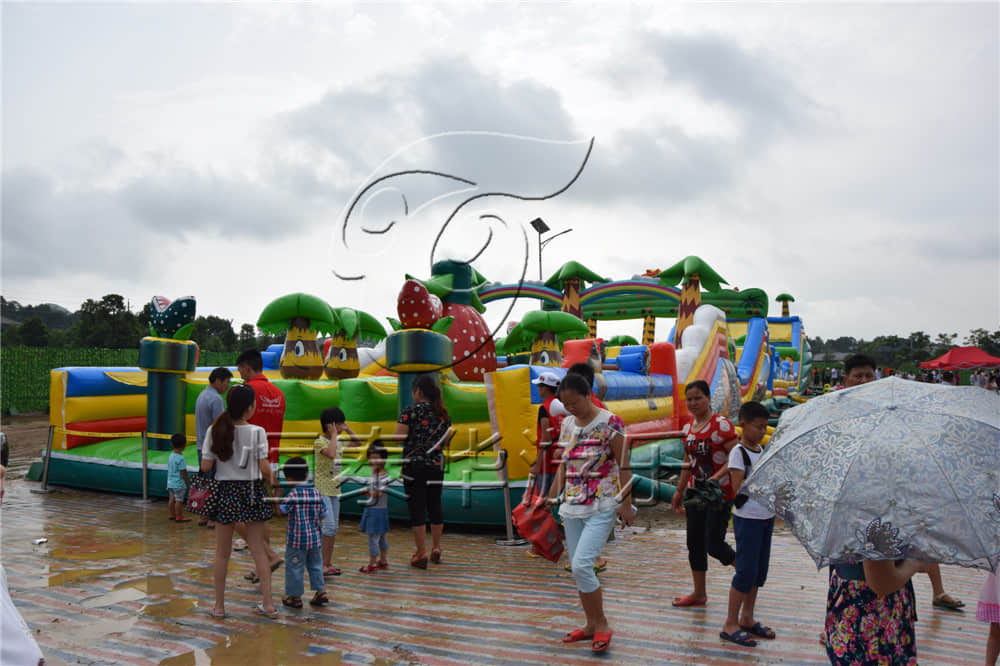 水上乐园打地坪