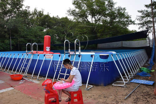 信阳光山县小型水上乐园，小型户外游泳池